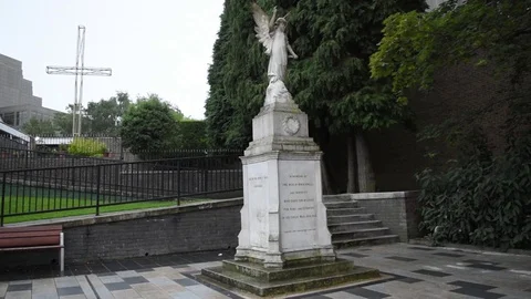 War Memorial in Bracknell Stock Footage 79604910
