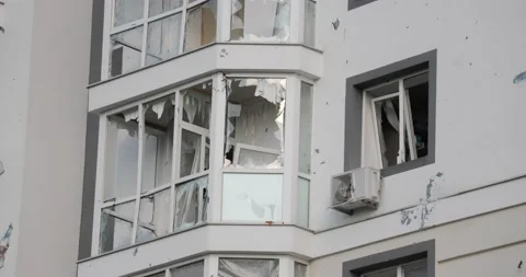 War in Ukraine. Consequences of occupation of Bucha, Irpin, Borodyanka Vídeo Stock 201366338