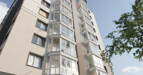 War in Ukraine. Consequences of occupation of Bucha, Irpin, Borodyanka Video stock 201366533