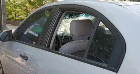 War in Ukraine. Consequences of occupation of Bucha, Irpin, Borodyanka Video stock 201366872