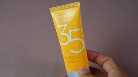 Wardah brand spf35 Stock Footage 294720550