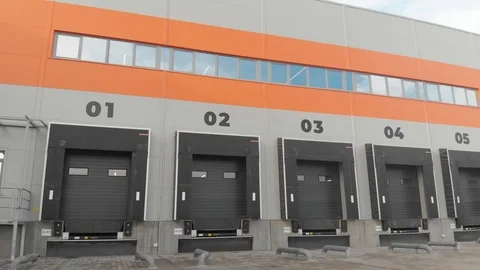 Warehouse with cardboard boxes inside on pallets racks, logistic center. Vídeos de archivo 126243826
