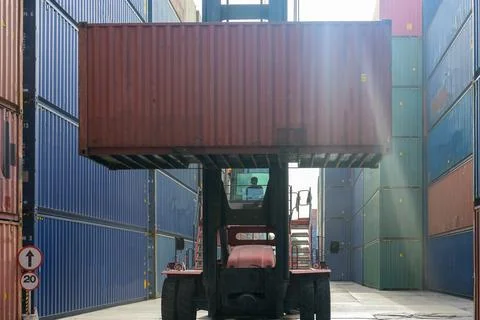 Warehouse engineer working at container yard Foto stock