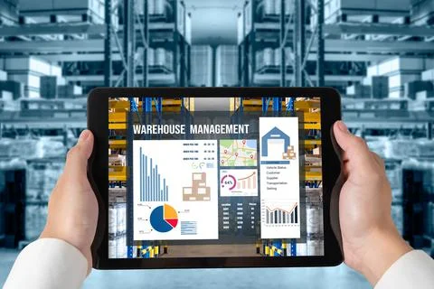 Warehouse management innovative software in computer for real time monitoring Foto stock