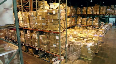 Warehouse pan Vídeos de archivo 27672817