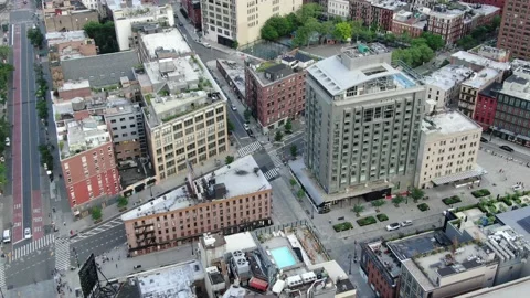Warehouse Roofs And A Corner Tower In Lower West Manhattan Vídeos de archivo 131582979
