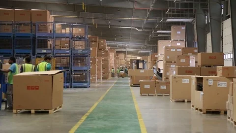 Warehouse Workers Real time Stock-Footage 122997775
