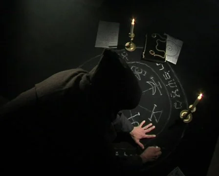 Warlock Video stock 667015