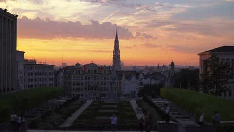 A warm, and soft orange sunset in the capital city of Belgium, Brussels Stock Footage 77935104