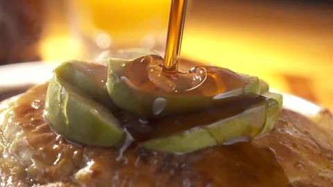 Warm Apple Dessert with syrup Stock Footage 147683049
