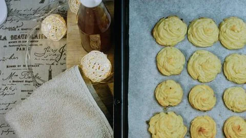 Warm fresh assembly: baking duchess potatoes until golden Stock Photos