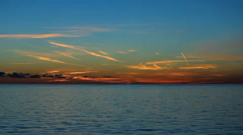 Warm sunset at sea Stock Footage 52797310