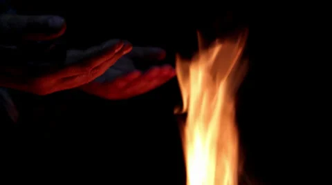 Warm your hands by the fire Stock-Footage 31854768