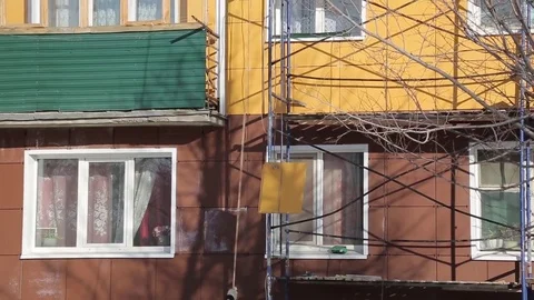 Warming of the apartment house. Stock Footage 83682713