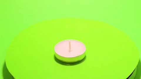 Warming candle small round isolated chromakey glowing fire 스톡 동영상 152647741