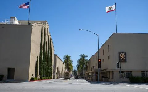 Warner Bros. Studios Gate 2 main entrance, logo, sign, motion picture studios Stock Photos