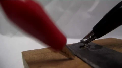 Warning is a dead short Vídeo Stock 56978990