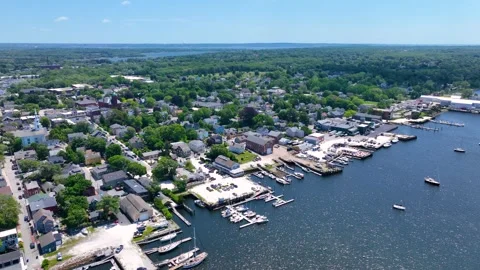 Warren town aerial view, Rhode Island, USA Vídeos de archivo 343891348