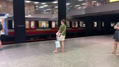 Warsaw Metro Centrum Video stock 280548649