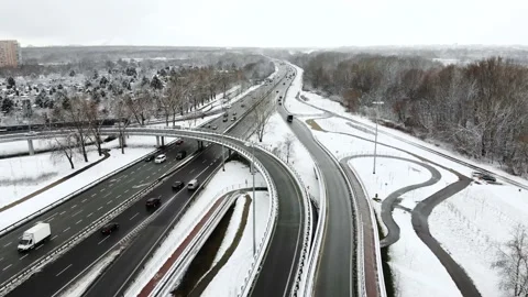 Warsaw snow trafic Stock Footage 146912463