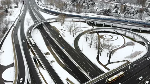 Warsaw trafic snow Stock Footage 146912526