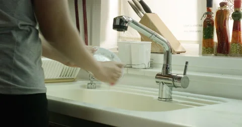 Wash dishes Video stock 97984350