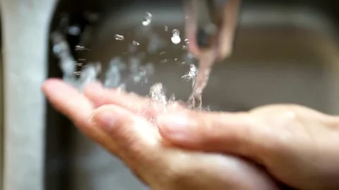 Wash hands after doing activities advice of the world health organization Vídeo Stock 336585129