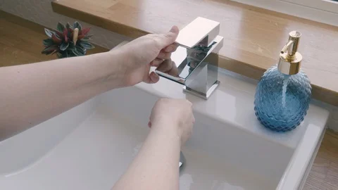 Wash Hands Side Angle 4k Soap Water 20 Seconds Guide Hygienic Clean Coronavirus Stock Footage 126979272