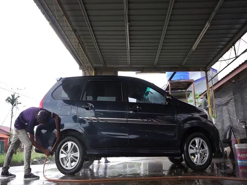 Washing car Stock Footage 121653659