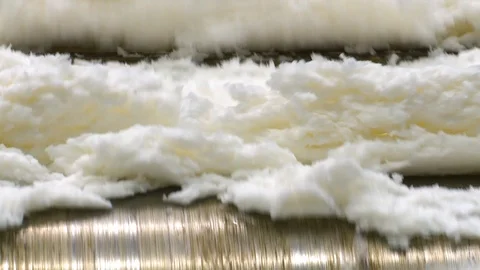 Washing of cellulose Stockbeeldmateriaal 105168337