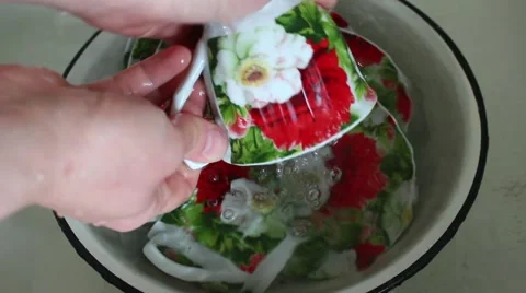 Washing dishes Vídeo Stock 48861442