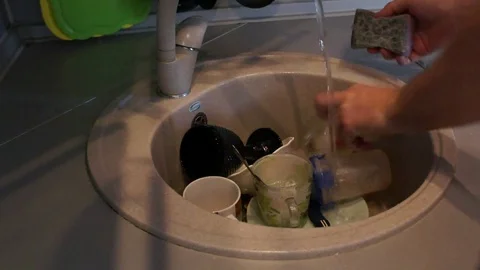 Washing dishes Stock Footage 79318034