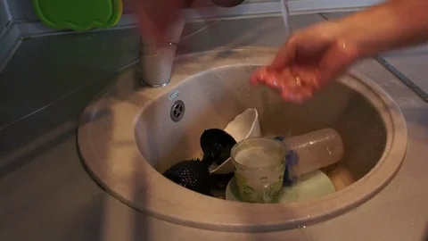 Washing dishes Stock Footage 79318093