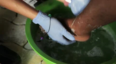 Washing Foot 動画素材 10562748