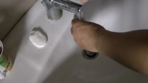 Washing hands. Vídeos de archivo 50897976