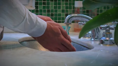 Washing hands Video stock 295156070