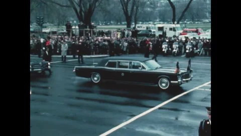 WASHINGTON DC - 1969 - Close-up of the Constitution Avenue road sign as the 스톡 동영상 341344495