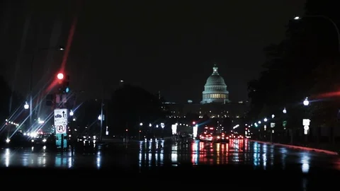 Washington D.C. Capitol Building at Night in the Rain 스톡 동영상 121487461