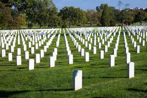 Washington dc - oct 12: rows and columns of us soldier's tombstones at arling Stock Photos