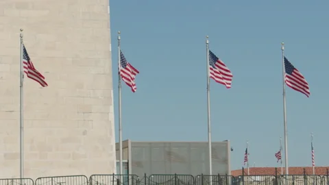 Washington Monument, American Flag, Flags Flying, Slow Motion Vidéo 194740959