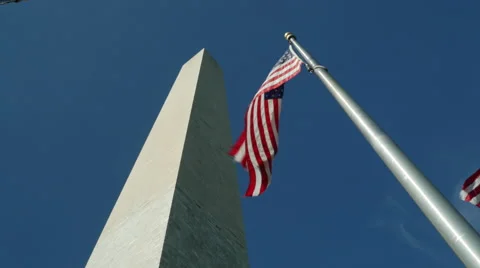 Washington Monument flag look up 動画素材 67230906