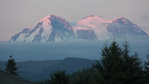 Washington Mount St Helens evening view Stock Footage 89326448