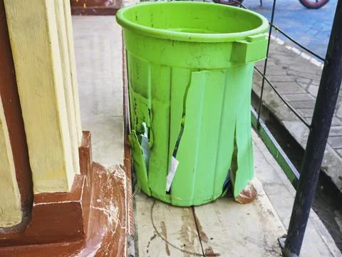 The wastebasket Stock Photos