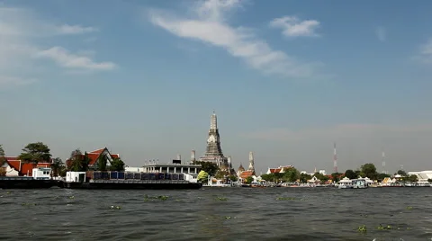 Wat Arun, Buddhist Temple of the Dawn in Bangkok, Thailand, Chao Phraya River Stock Footage