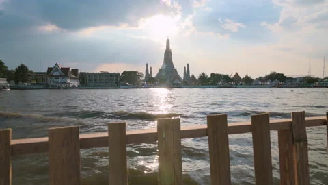 Wat Arun Temple at sunset Stock Footage 144556969