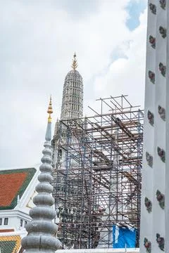 Wat Arun temple under construction and renovation in Bangkok Stock Photos