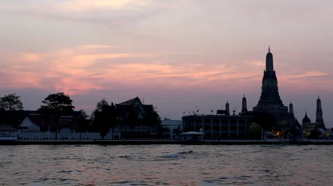 Wat Arun, Twilight, Temple of the Dawn in Bangkok, Thailand, Chao Phraya River Stock Footage