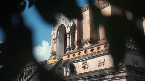 Wat Chedi Luang - Temple Video stock 122390565