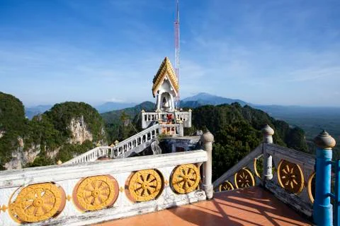 Wat Tham Sua Temple Stockfoto's