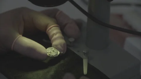 Watch repair Видео 94585007